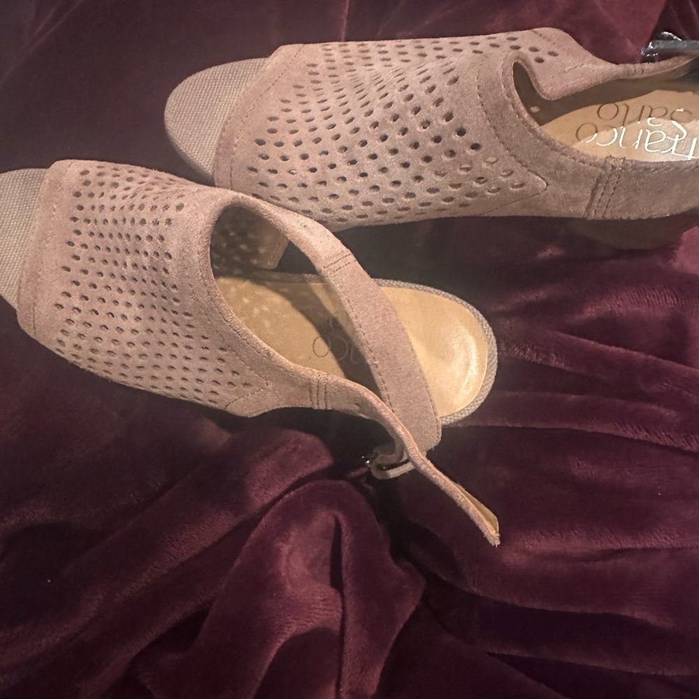 Franco Sarto Tan Mules Stylish Clogs